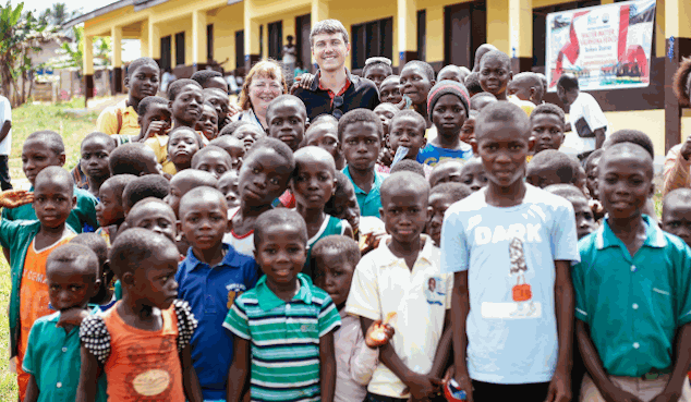 Schulprojekt von Valrhona in Ghana