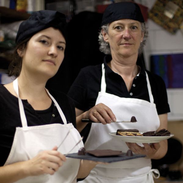 Renata & Severine Köhn mit ihrer Schokolade.