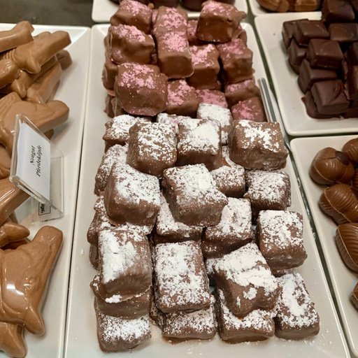 [170582] Nougat Pinienkerne Haselnuss Kardamom